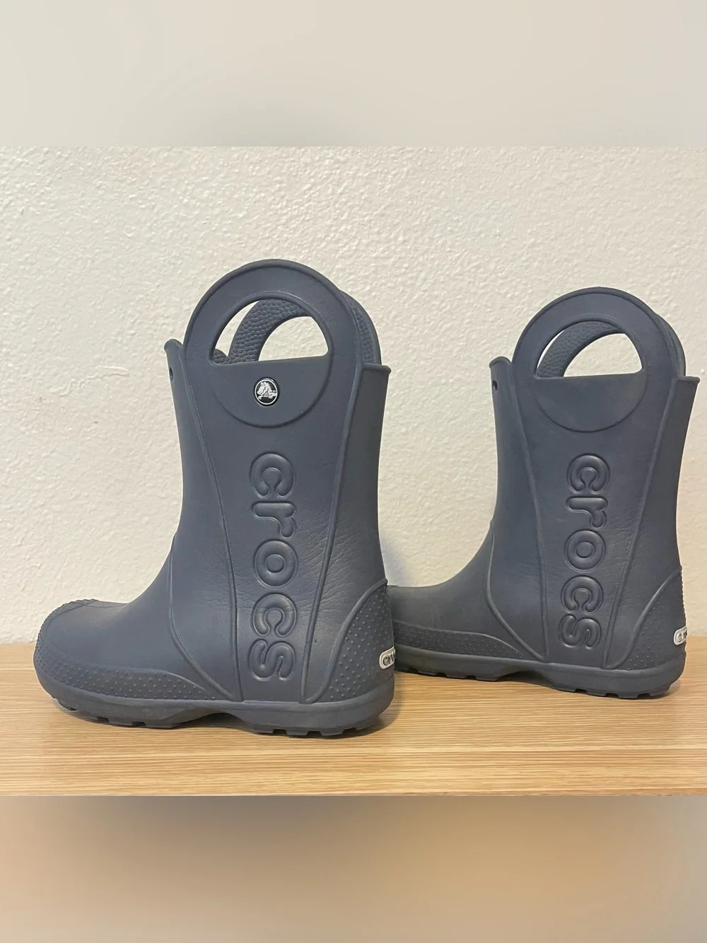 CROCS Kids Pull-On Rain Boots in Navy